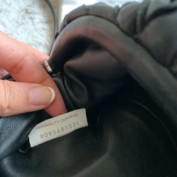 Bottega Veneta Mini Pouch - Picture 4 of 15